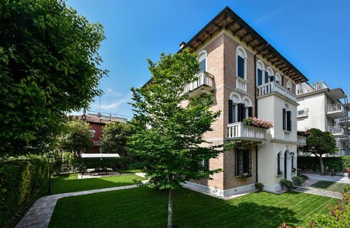 Santa Maria in Stelle Apartment | Liberty Mansion