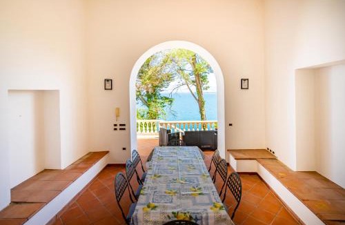 Agropoli Villa | Lighthouse View Villa with Sea View Terrace and Garden