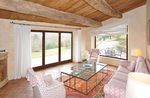 Umbertide Apartment | Limonaia - Luxury Vacation Rental in Umbertide