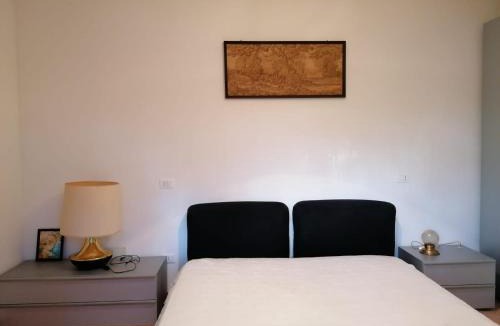 Montaletto Apartment | Little Star Pioppa