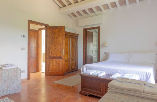 Gubbio Other | LITTLE SUNS, chic country house with spectacular pool in Gubbio Italy