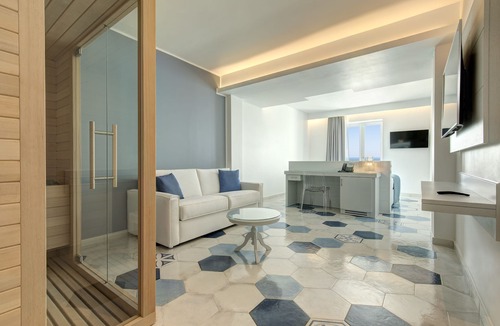 Pucara Hotel | Lloyd's Baia Hotel