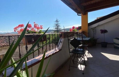 Ciro Marina Apartment | Lovely apartment equipped with all comforts with free parking