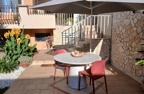 Tiche Apartment | Lovely Home