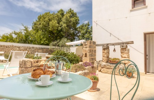 Racale Apartment | Luxury Courtyard Bilo - Racale