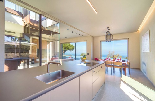 Milazzo Villa | Luxury, infinity pool, sauna, seaview, movie theater, bar, park