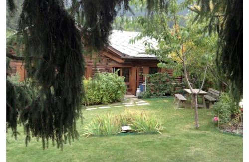 Antey-Saint-Andre Villa | Magnificent spacious 4 bedroom mountain chalet with spa, free EV plug -in