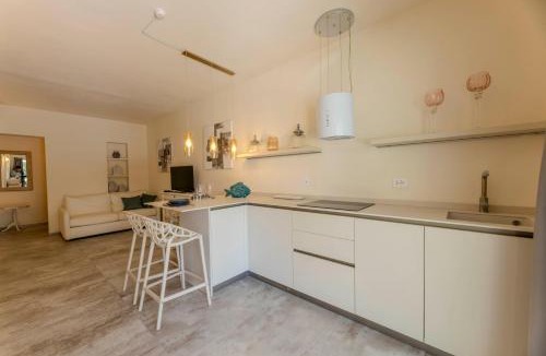 Innamorata House | Maison Elirè - 10 passi dal mare
