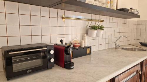 Cannizzaro Apartment | Maison La Scogliera