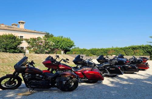 Monsano Villa | Manor in Marche with Pool & Near Adriatic Beaches