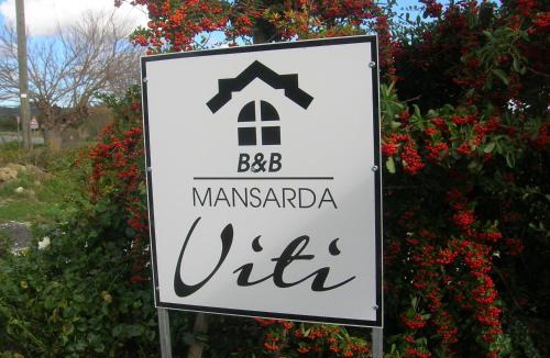 Frontone Apartment | MANSARDA VITI - Sguardo su Frontone -