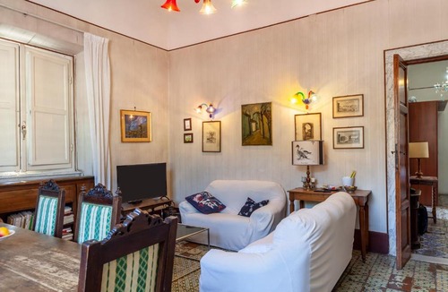 Carrara Apartment | Marble House