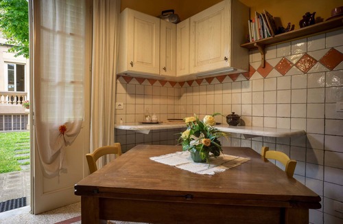 Santa Maria del Giudice House | Marta Guest House