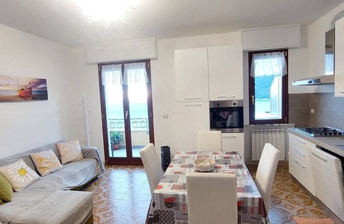Moneglia Apartment | Marvellous sea view, balcony garden swimming pool