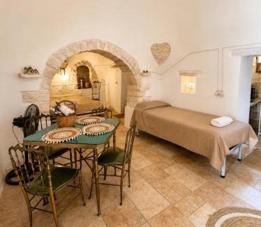 Macchia di Monte Bed & Breakfast | Masseria Calò