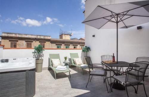 Borgo Vecchio Apartment | Mazzini Rooftop