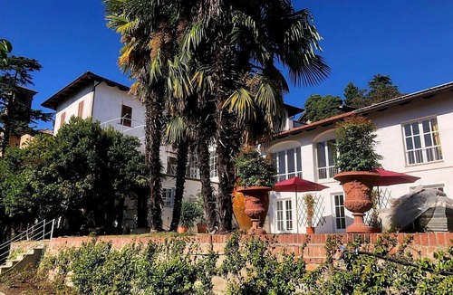 Moncestino Villa | Melograno - Charming Apartment with a Pool in a Historic Villa in Monferrato