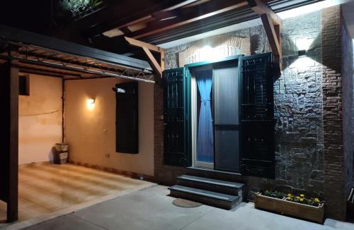 Sant'Egidio del Monte Albino House | Midway House AMALFI COAST - POMPEI - SORRENTO COAST- NAPOLI