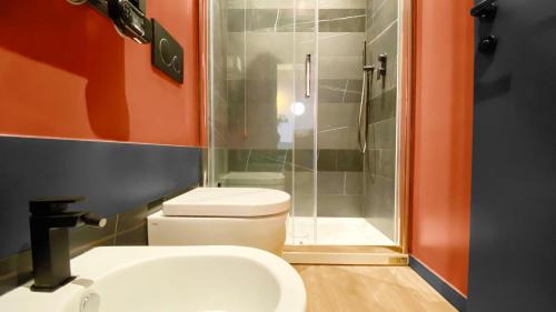 Central Station Apartment | Milano Central Station Red