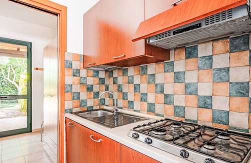 Marsala Apartment | Mini-Wohnung in einer Residenz-Lösung by Interhome