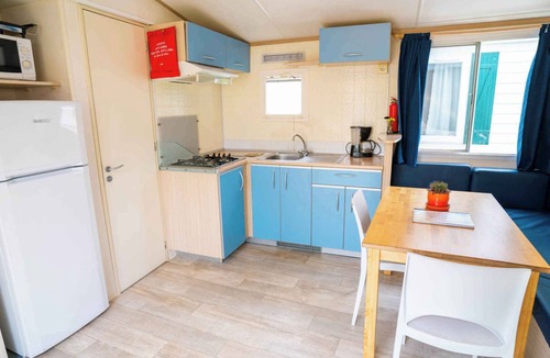 Rosapineta House | Mobilehome with air conditioning, terrace and pool