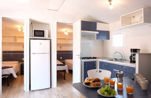Rosapineta House | Mobilehome with air conditioning, terrace and pool