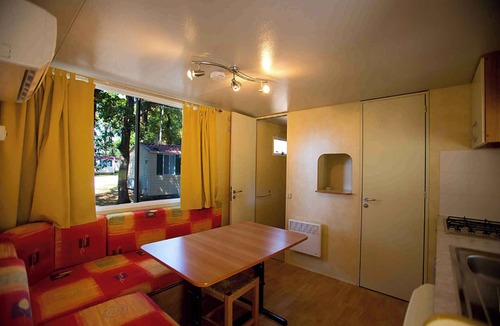 Aquileia House | Mobilehome with table tennis and outdoor pool