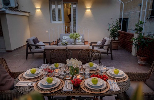 Lucca Historical Center Apartment | Modern 3 Bedrooms Apartment with Terrace inside the Walls of Lucca