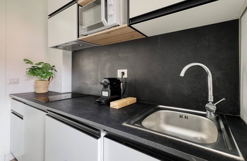 De Angeli Apartment | Modern Studios near the City Centre