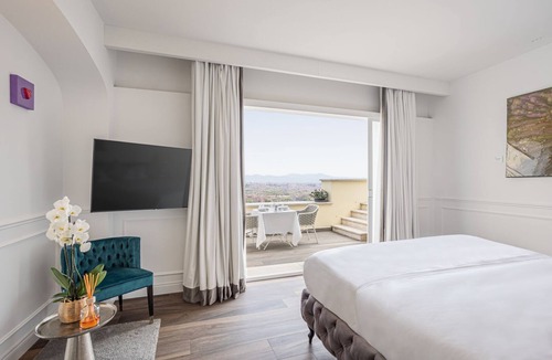Trionfale Hotel | Monastero dei Santi