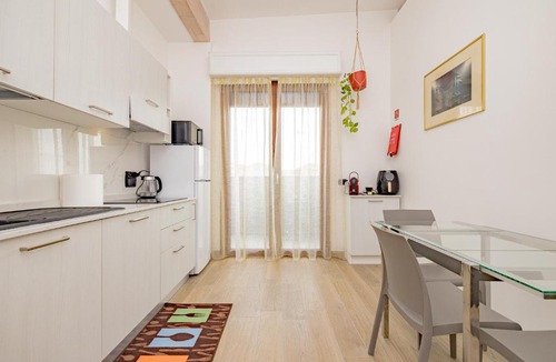 Cesate Apartment | MONOLOCALE A7 Moonlight- Rho fiera Mi