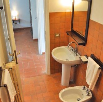 Capranica Apartment | Montecasciano - Ortensia