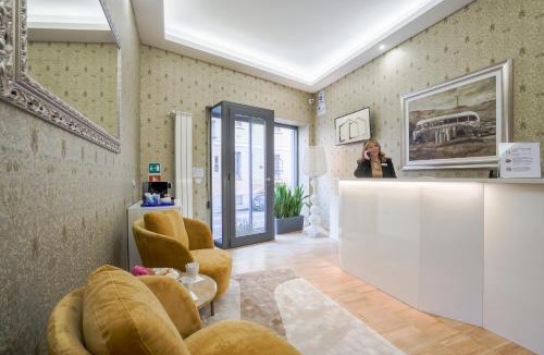 Monza House | Monza City Rooms & Studios