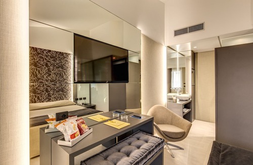 Caponago Hotel | Motel Rona