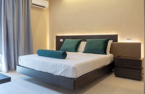 Fuorigrotta Hotel | N42 Hotel