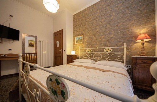 Tivoli Bed & Breakfast | Next Stop 28