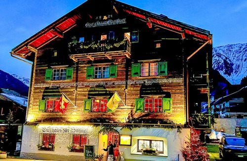 Klosters Platz Apartment | Nice apartment for 7 people with WIFI, TV, balcony, pets allowed and panoramic view
