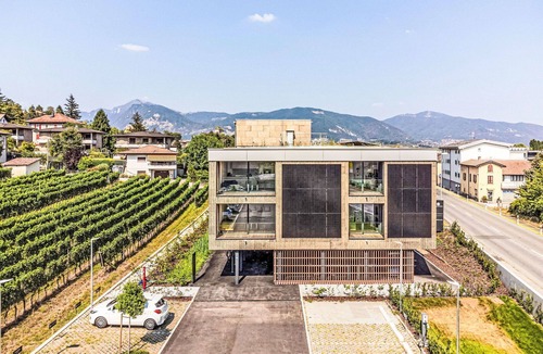 Stabio Apartment | Nice apartment for 2 people with A/C, WIFI, TV, balcony and panoramic view