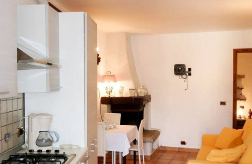 Dongo Apartment | Nice apartment for 2 people with WIFI and pets allowed