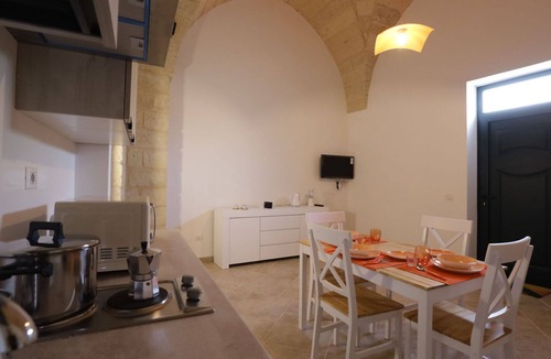 Vernole Apartment | Nice apartment for 3 people with A/C, WIFI, TV and pets allowed