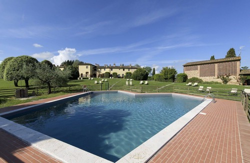 San Gimignano Villa | Nice apartment in villa for 4 people with pool, A/C, WIFI, TV and terrace