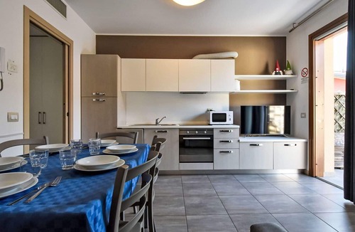 Spinone Al Lago Apartment | Nice apartment for 6 people with pool, WIFI, A/C, TV and terrace