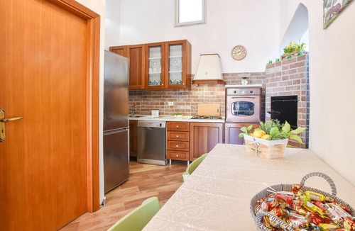 Partinico House | Nice home in Trappeto