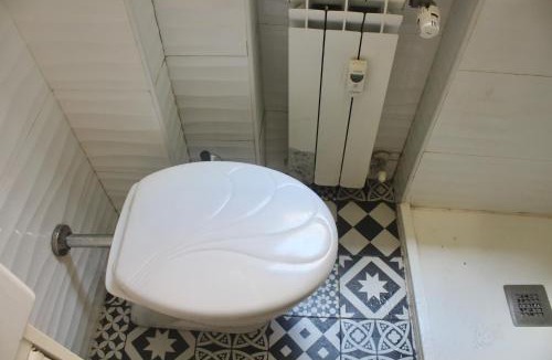 Gorla Apartment | Nice One-Bedroom Flat 500m Gorla M1