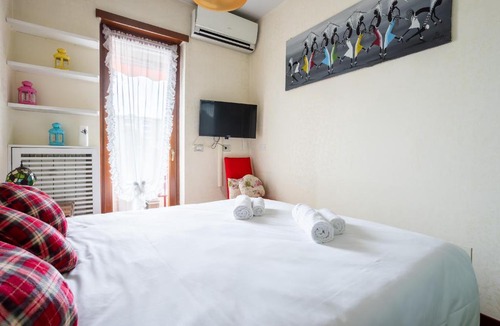 Segnano Apartment | [Niguarda-Bicocca] Studio Apartment with balcony