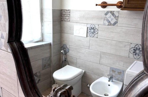 Moncalieri Apartment | Nina e la Casa