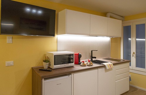 Santa Croce House | NINA'S ACCOMMODATIONS IN VENICE CENTER