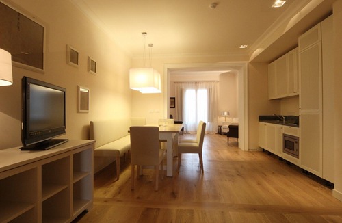 Rignano sull'Arno Villa | Olivo Stylish Apartment, an elegant 50 sqm flat with double bedroom, living room, dining area, l.