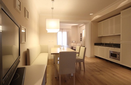 Rignano sull'Arno Villa | Olivo Stylish Apartment, an elegant 50 sqm flat with double bedroom, living room, dining area, l.
