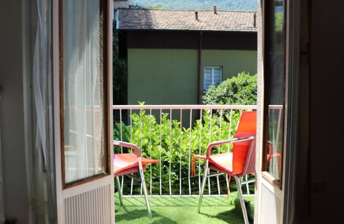 Como House | OM Villa